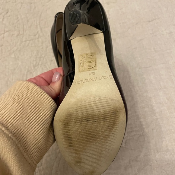 Enzo Angiolini. ombré burgundy/black - Picture 3 of 3